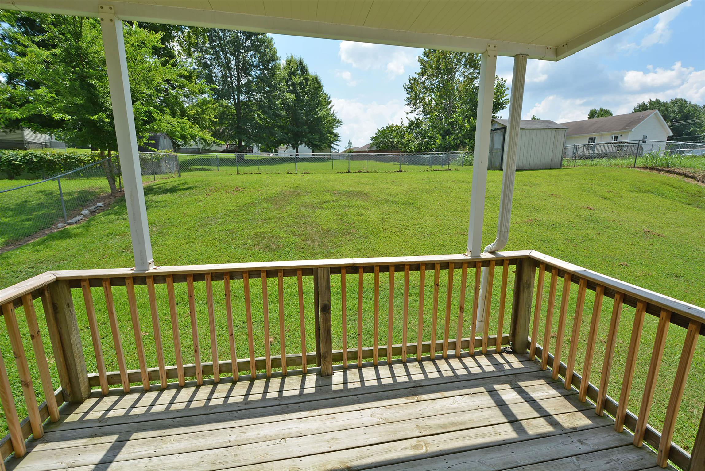 2795 Rome Lane Clarksville, TN 37040 - Photo 7 of 8 a view of balcony with yard