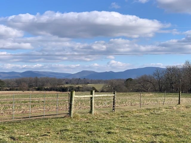 37 Virginia Mls Road Weyers Cave, VA 24486 - Photo 2 of 32 Gallery Image 2