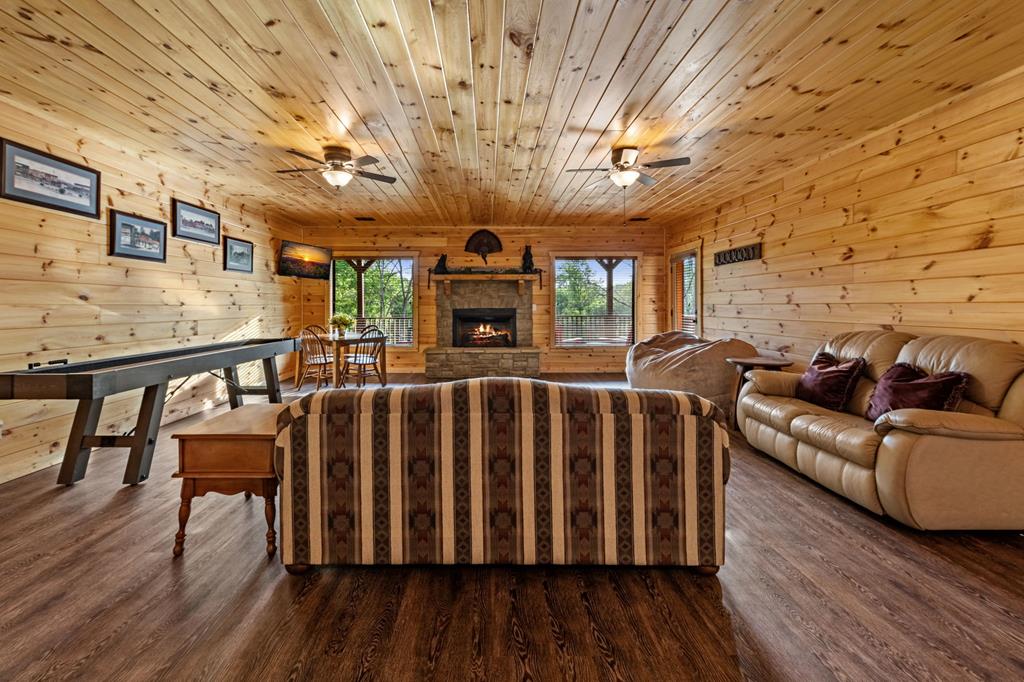 460 Wikle Drive Ellijay, GA 30540 - Photo 42 of 80 Huge terrace family room