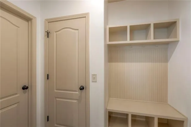 $525,000 | 4203 Northwest 76th Street, Kansas City, MO 64151