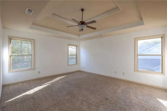 $525,000 | 4203 Northwest 76th Street, Kansas City, MO 64151