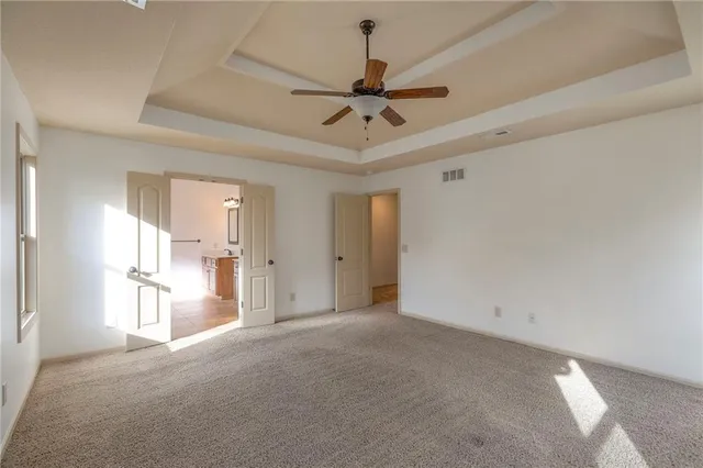 $525,000 | 4203 Northwest 76th Street, Kansas City, MO 64151