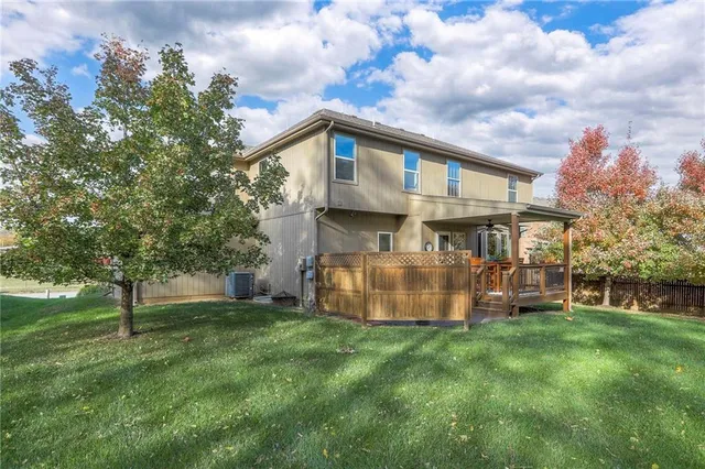 $525,000 | 4203 Northwest 76th Street, Kansas City, MO 64151