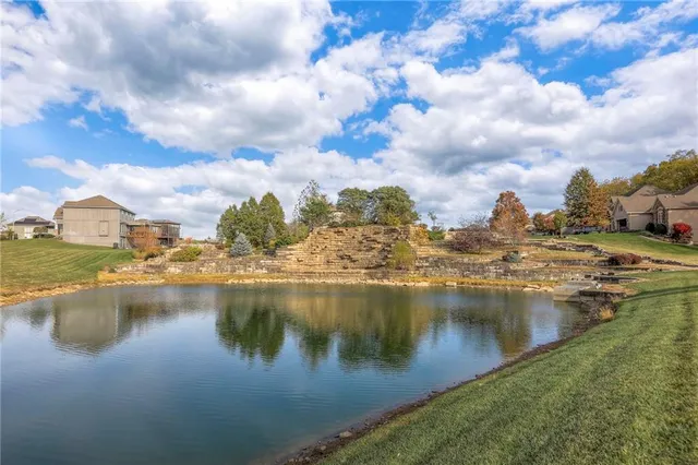 $525,000 | 4203 Northwest 76th Street, Kansas City, MO 64151