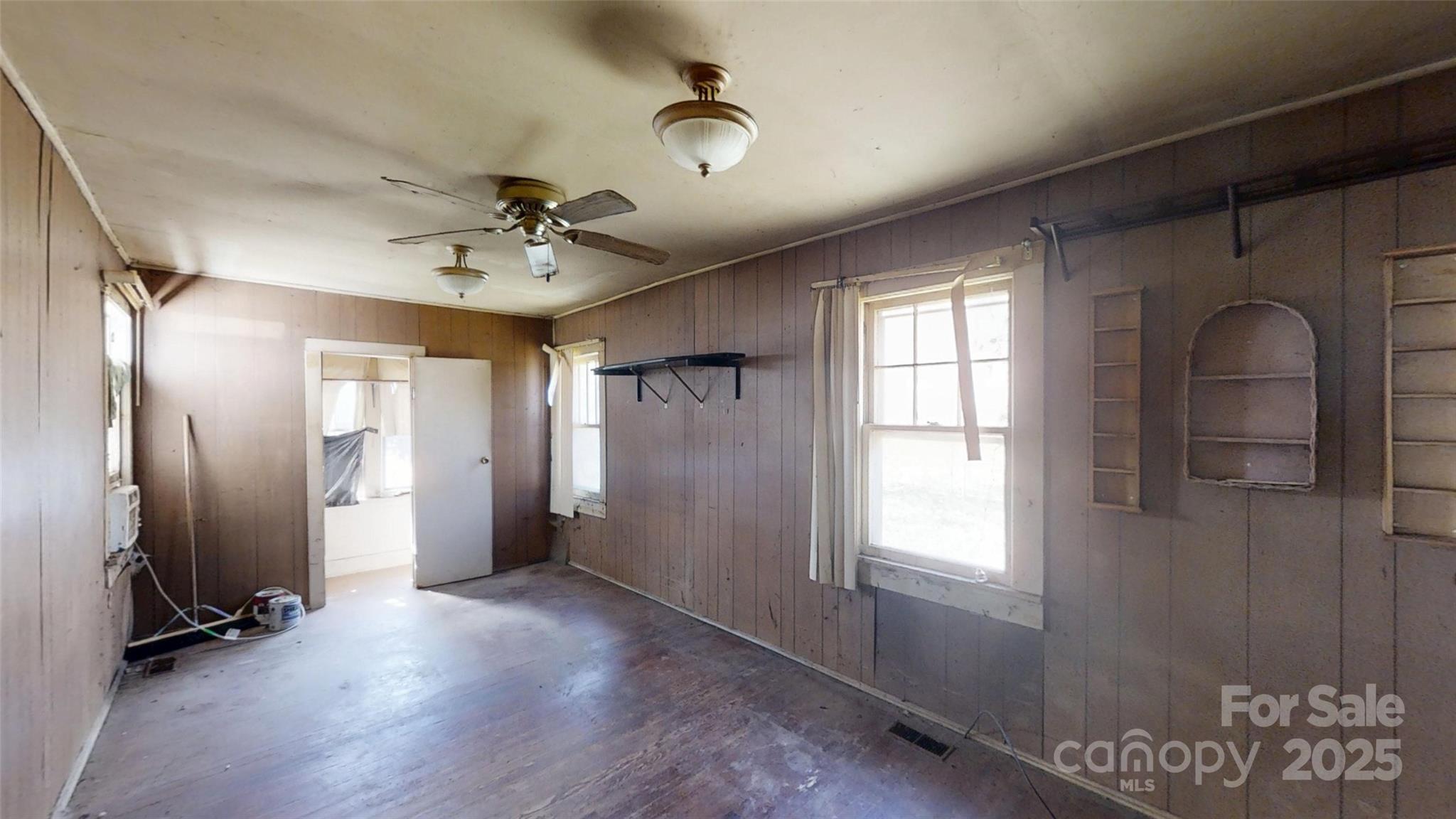 1628 Tunnel Road Asheville, NC 28805 - Photo 23 of 35