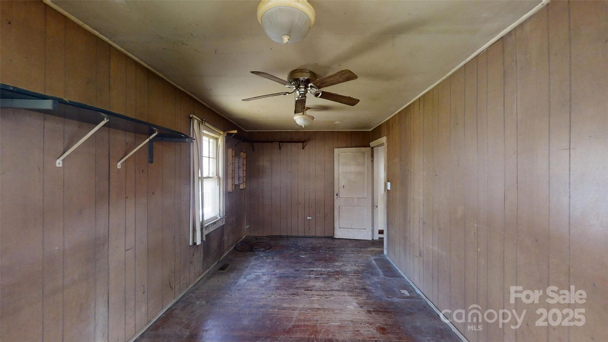 1628 Tunnel Road Asheville, NC 28805 - Photo 25 of 35