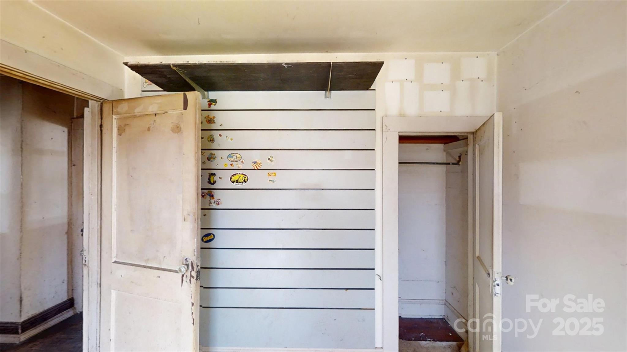 1628 Tunnel Road Asheville, NC 28805 - Photo 27 of 35