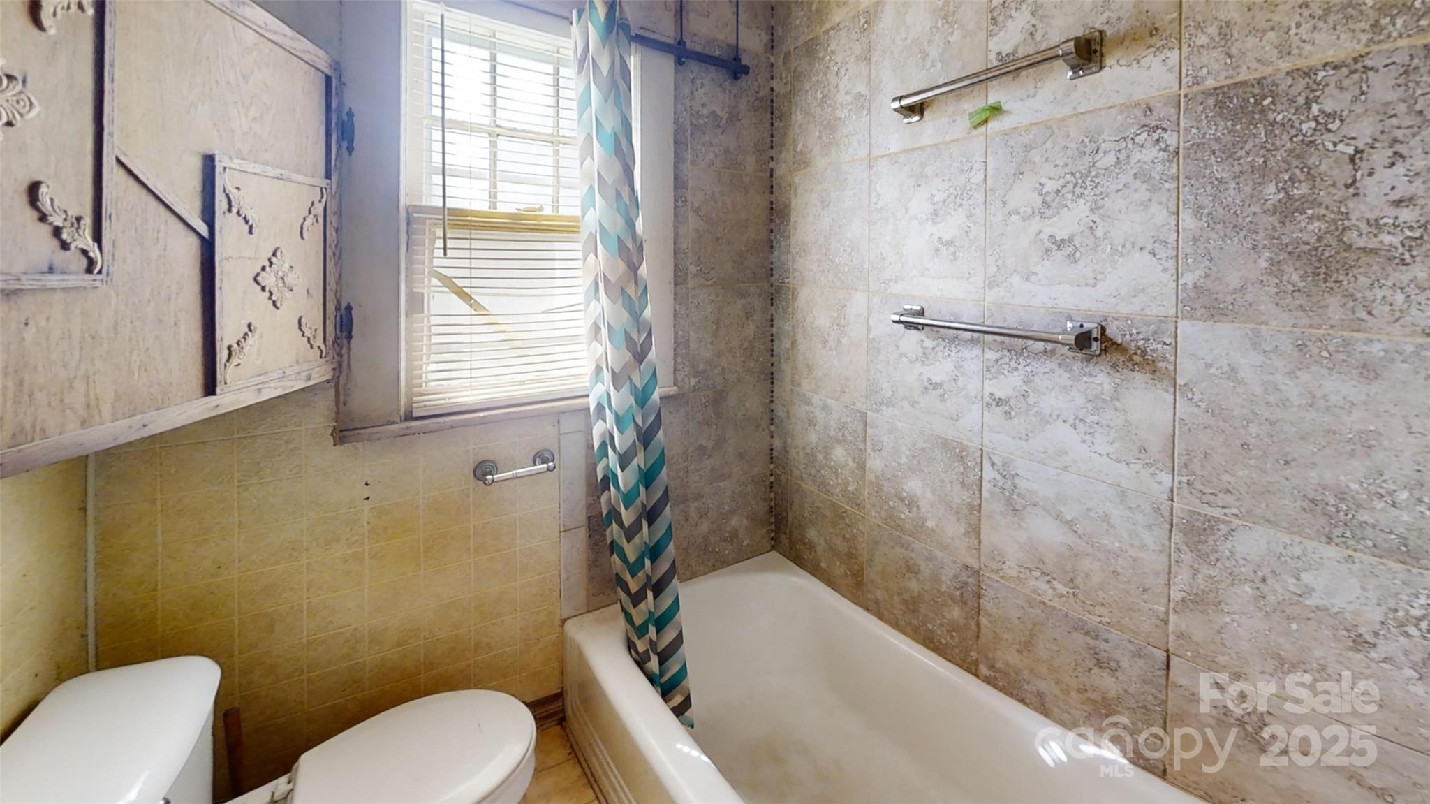 1628 Tunnel Road Asheville, NC 28805 - Photo 28 of 35