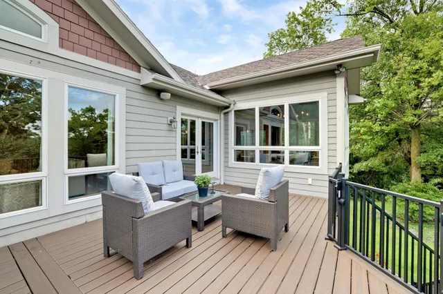 $1,150,000 | W10664 566th Avenue, Prescott, WI 54021