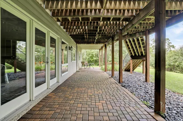 $1,150,000 | W10664 566th Avenue, Prescott, WI 54021