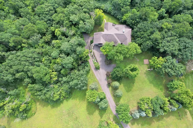 $1,150,000 | W10664 566th Avenue, Prescott, WI 54021