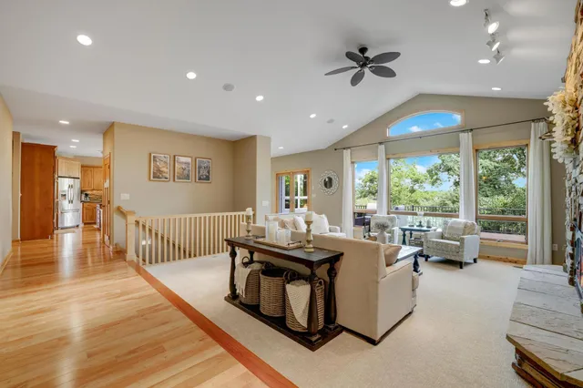 $1,150,000 | W10664 566th Avenue, Prescott, WI 54021