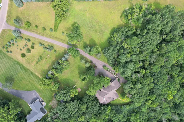 $1,150,000 | W10664 566th Avenue, Prescott, WI 54021