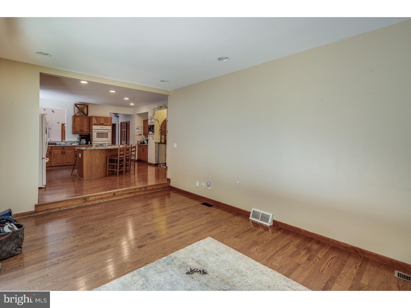 455 Mt Royal Road Sewell, NJ 08080 - Photo 14 of 22 Family Room