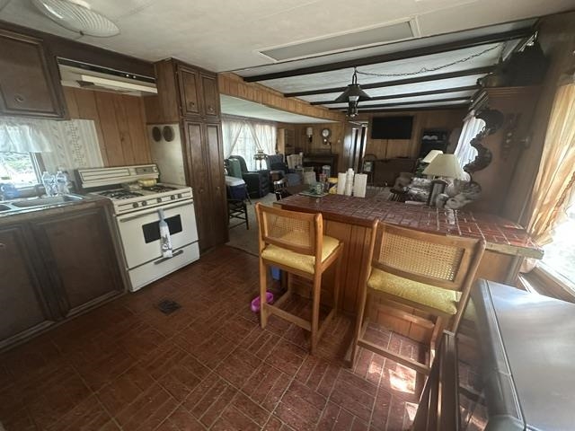 7885 North Airpark Road Weidman, MI 48893 - Photo 6 of 16