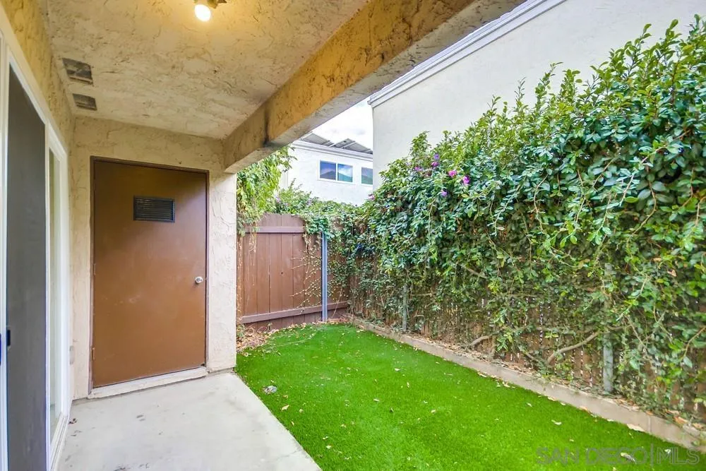 294 Chambers Street, Unit 45 El Cajon, CA 92020 - Photo 17 of 38 a view of yard from a corridor