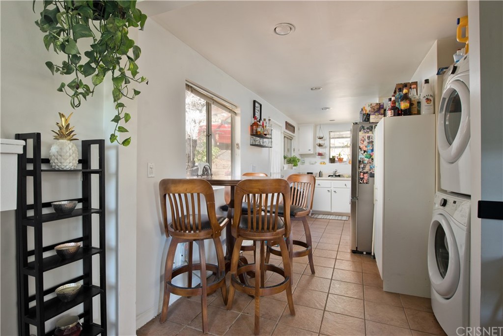 6818 Santa Susana Pass Road Simi Valley, CA 93063 - Photo 12 of 26 Main house kitchen