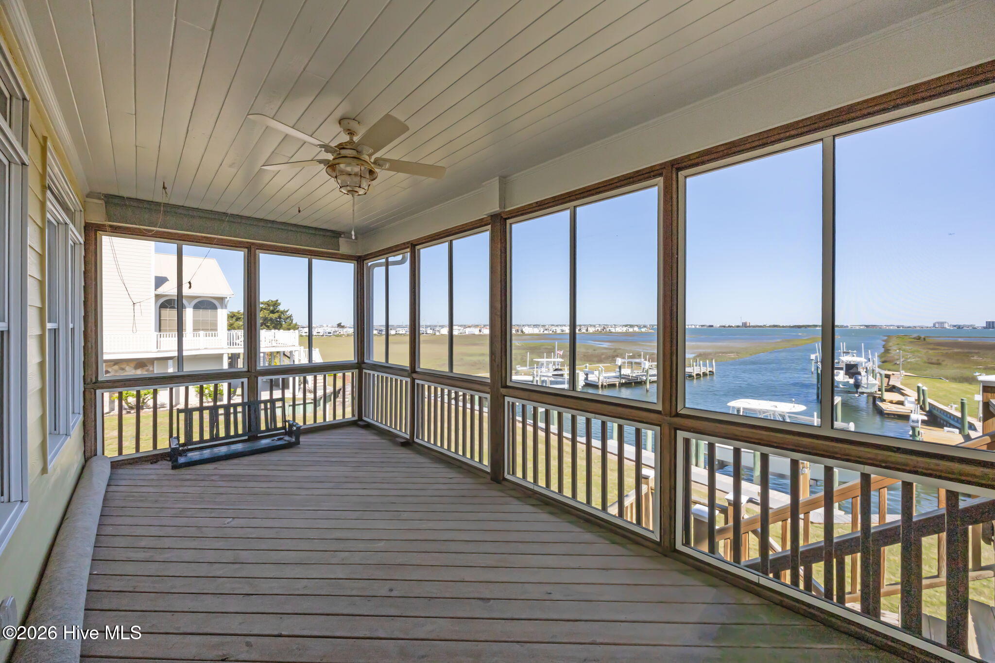 1711 East Fort Macon Road Atlantic Beach, NC 28512 - Photo 15 of 42 Screened in Porch