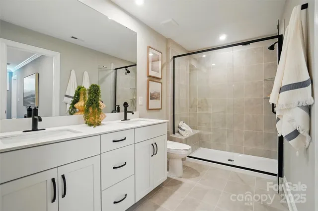 $699,990 | 12051 Lavinia Lane, Charlotte, NC 28277