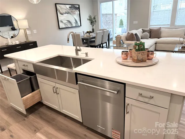 $649,990 | 12051 Lavinia Lane, Charlotte, NC 28277