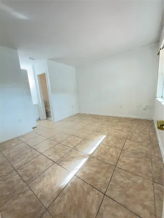 $2,200 | 15675 Southwest 74th Cir Drive, Unit 14, Miami, FL 33193
