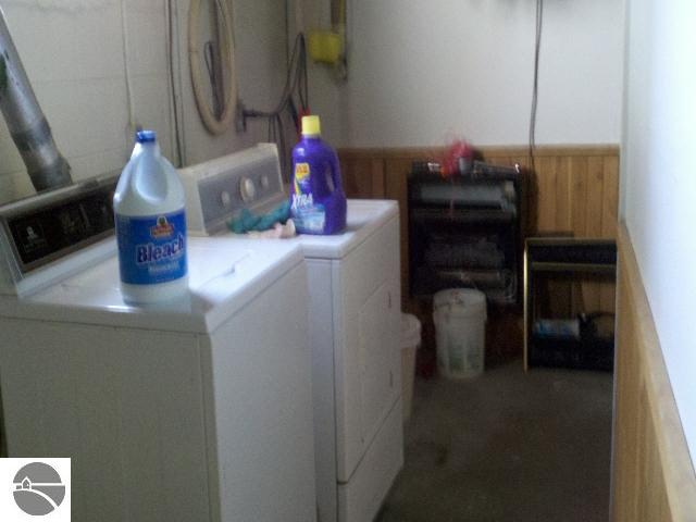 3198 East Rose City Road Lupton, MI 48635 - Photo 18 of 37 1757327-17.JPG