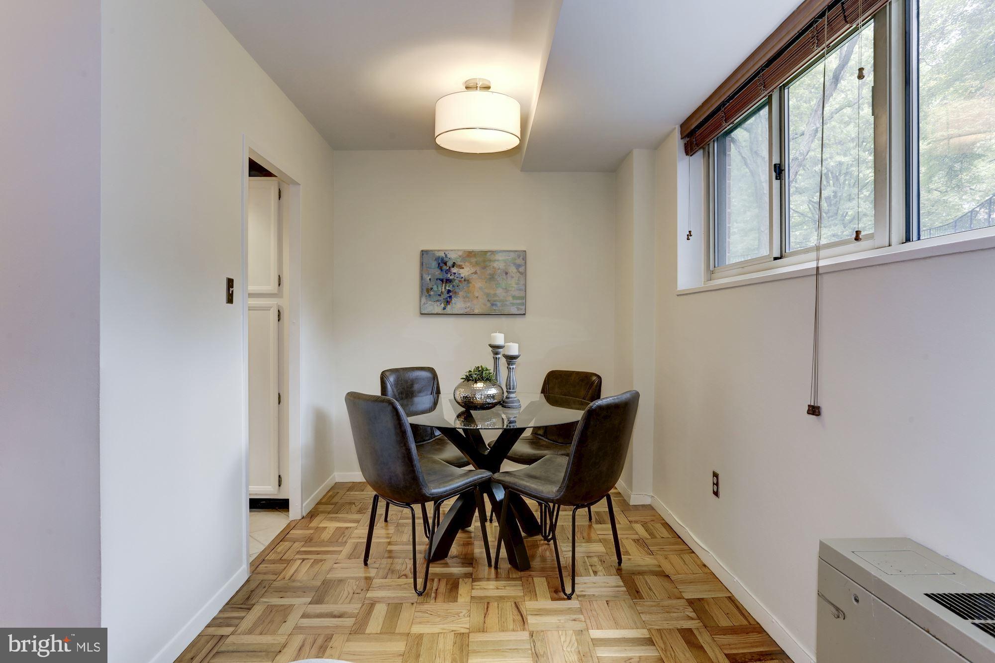4000 Tunlaw Road Northwest, Unit 227 Washington, DC 20007 - Photo 5 of 24 Dining Space