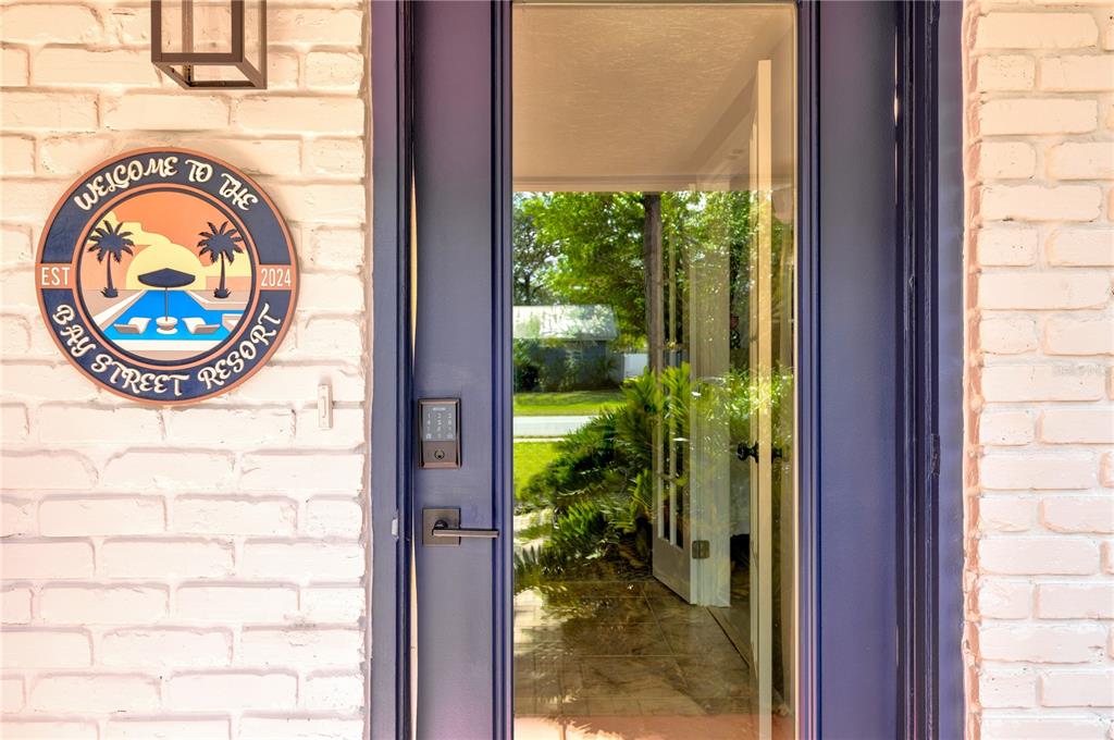 2365 Bay Street Sarasota, FL 34237 - Photo 3 of 93