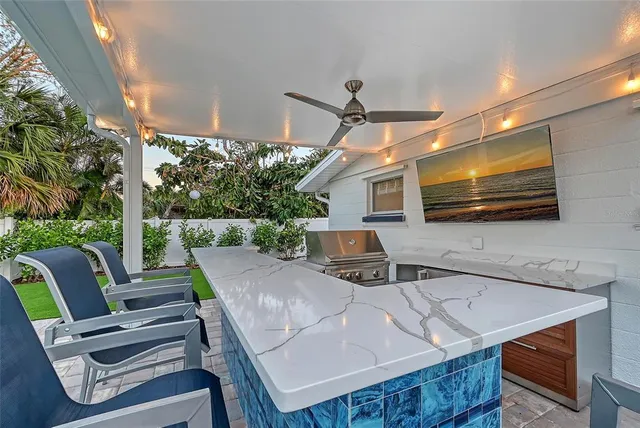 $9,900 | 2365 Bay Street, Sarasota, FL 34237