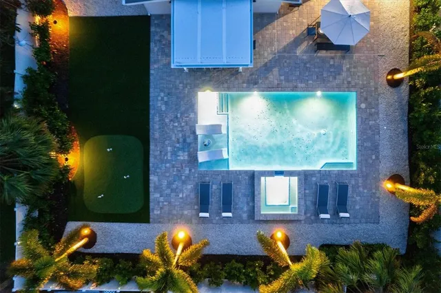 $9,900 | 2365 Bay Street, Sarasota, FL 34237