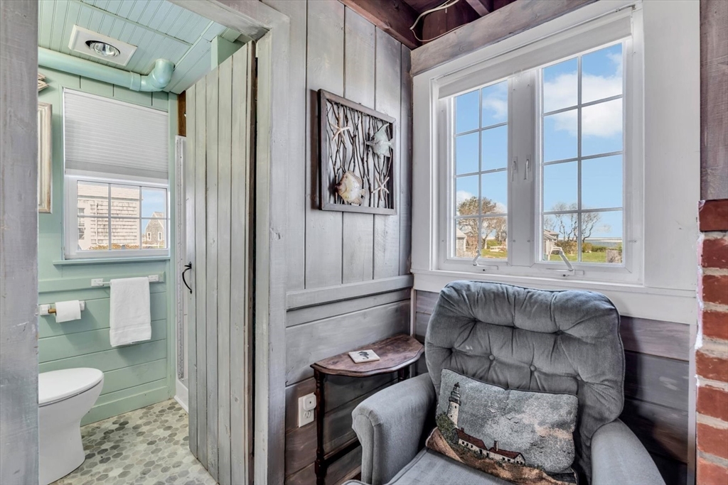 12 Van Duzer Road, Unit 8 Barnstable, MA 02675 - Photo 17 of 40
