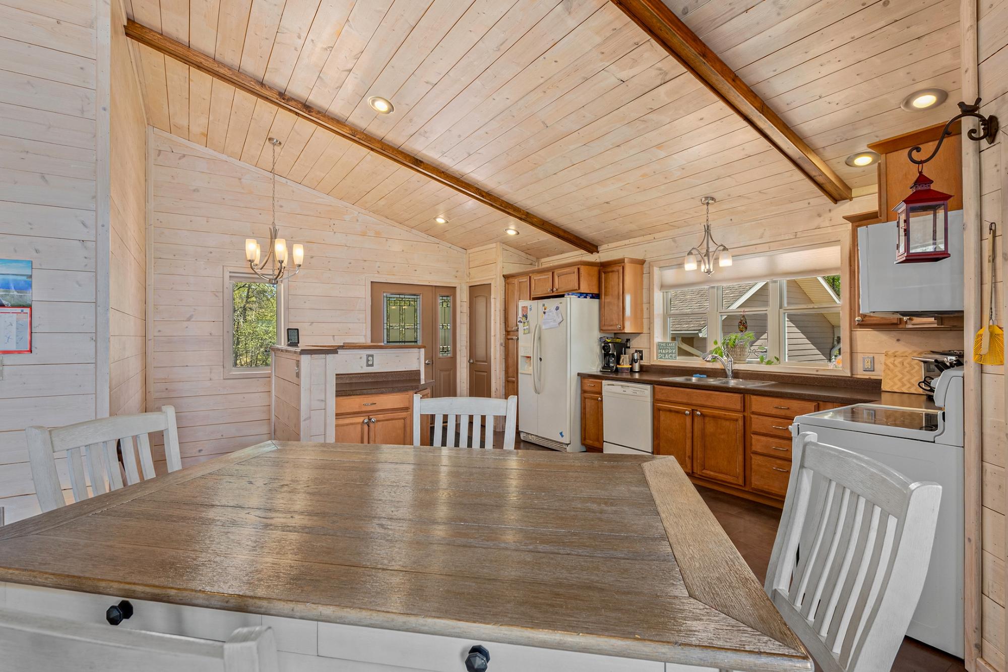 12264 South Randolph Road Watton, MI 49970 - Photo 5 of 38 Gallery Image 5