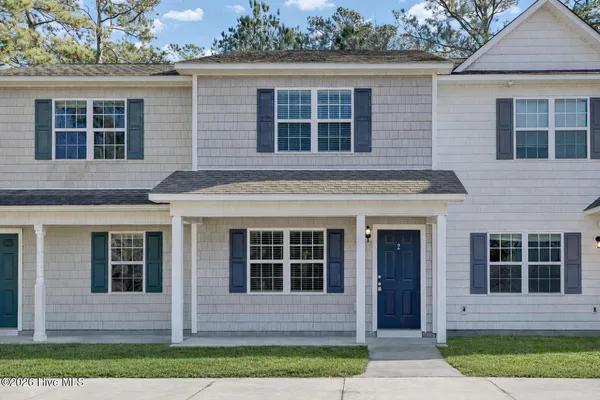$1,450 | 1404 Old Folkstone Road, Unit 2, Sneads Ferry, NC 28460