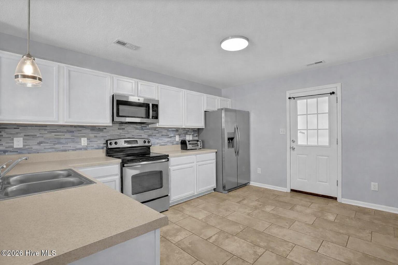 1404 Old Folkstone Road, Unit 2 Sneads Ferry, NC 28460 - Photo 14 of 30 ChatGPT Image Jan 22, 2026, 11_34_10 AM