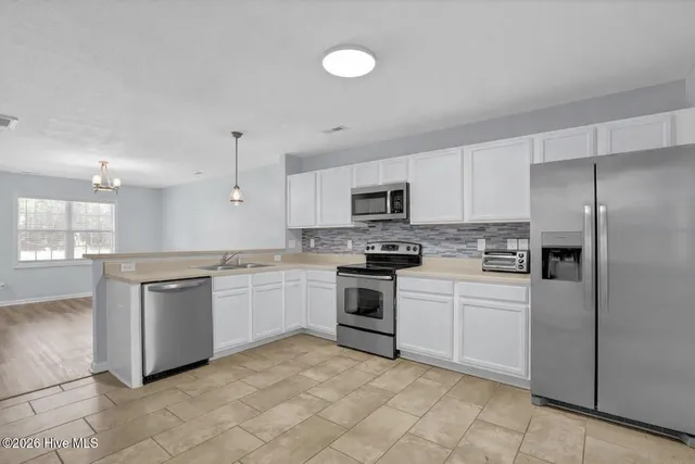 $1,550 | 1404 Old Folkstone Road, Unit 2, Sneads Ferry, NC 28460