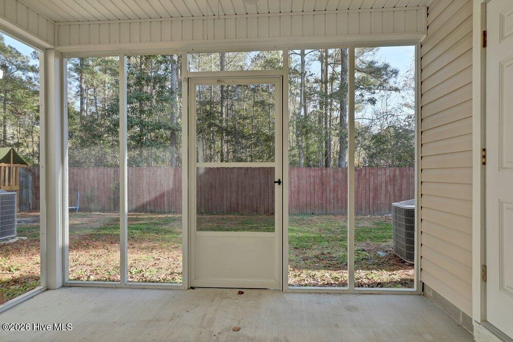 1404 Old Folkstone Road, Unit 2 Sneads Ferry, NC 28460 - Photo 27 of 30 022_6g8a4240_487