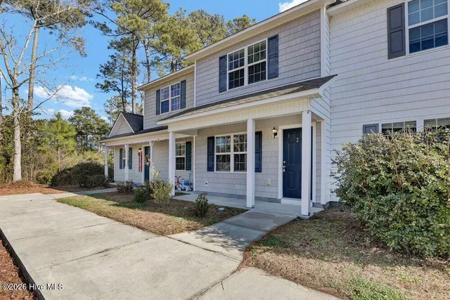 $1,550 | 1404 Old Folkstone Road, Unit 2, Sneads Ferry, NC 28460