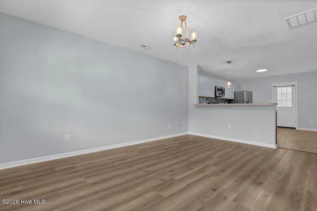 $1,550 | 1404 Old Folkstone Road, Unit 2, Sneads Ferry, NC 28460