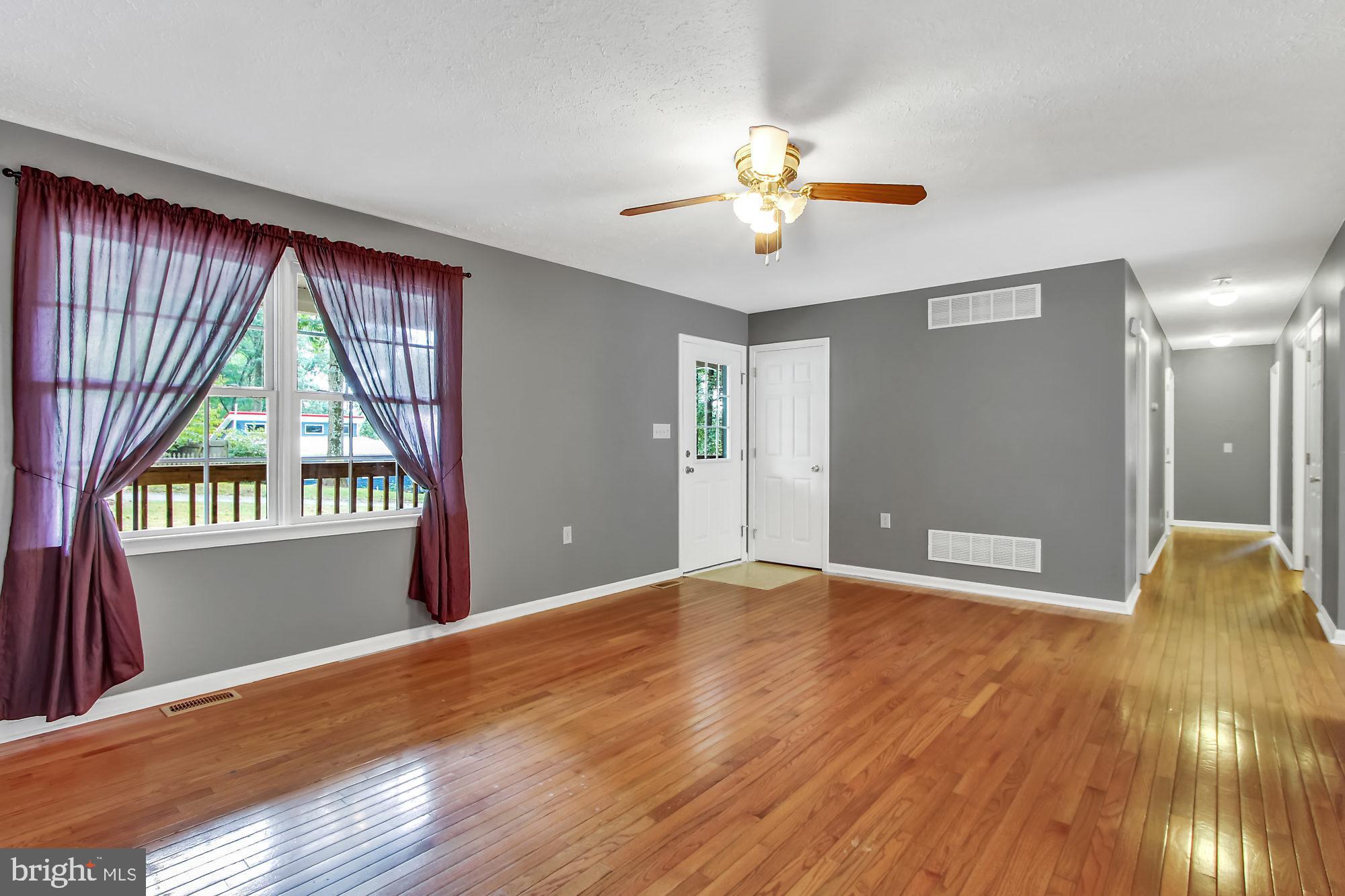206 Neill Run Road Delta, PA 17314 - Photo 4 of 26 Gallery Image 4