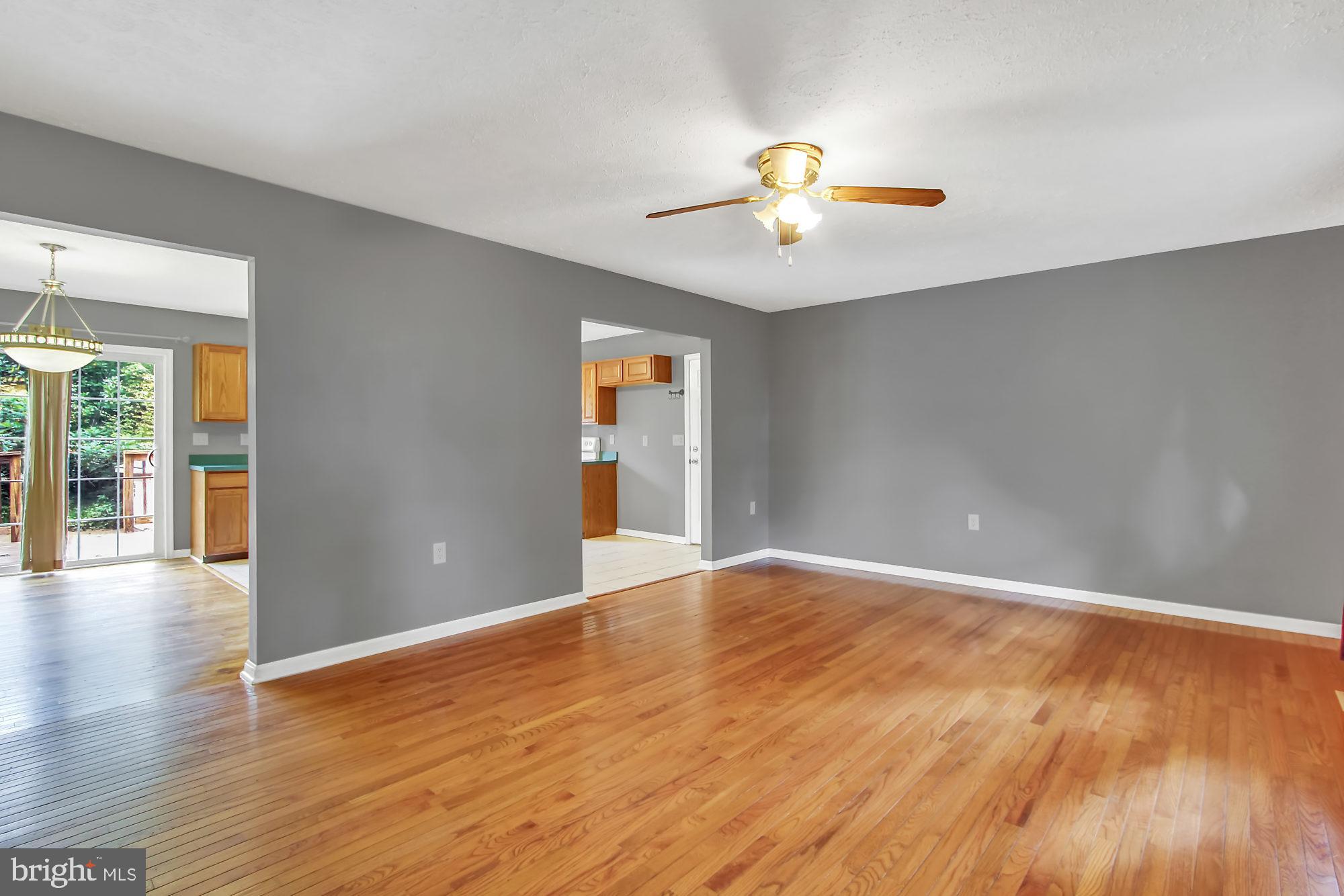 206 Neill Run Road Delta, PA 17314 - Photo 5 of 26 Gallery Image 5