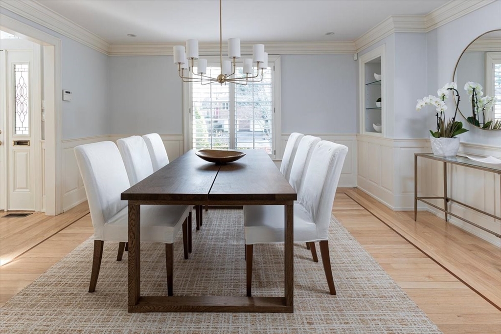 160 Old Farm Road Newton, MA 02459 - Photo 7 of 19