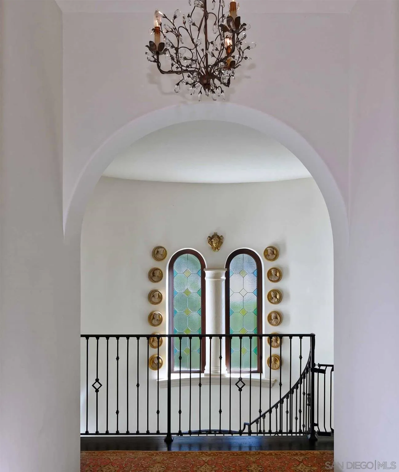 7907 Princess Street La Jolla, CA 92037 - Photo 31 of 41 a view of entryway