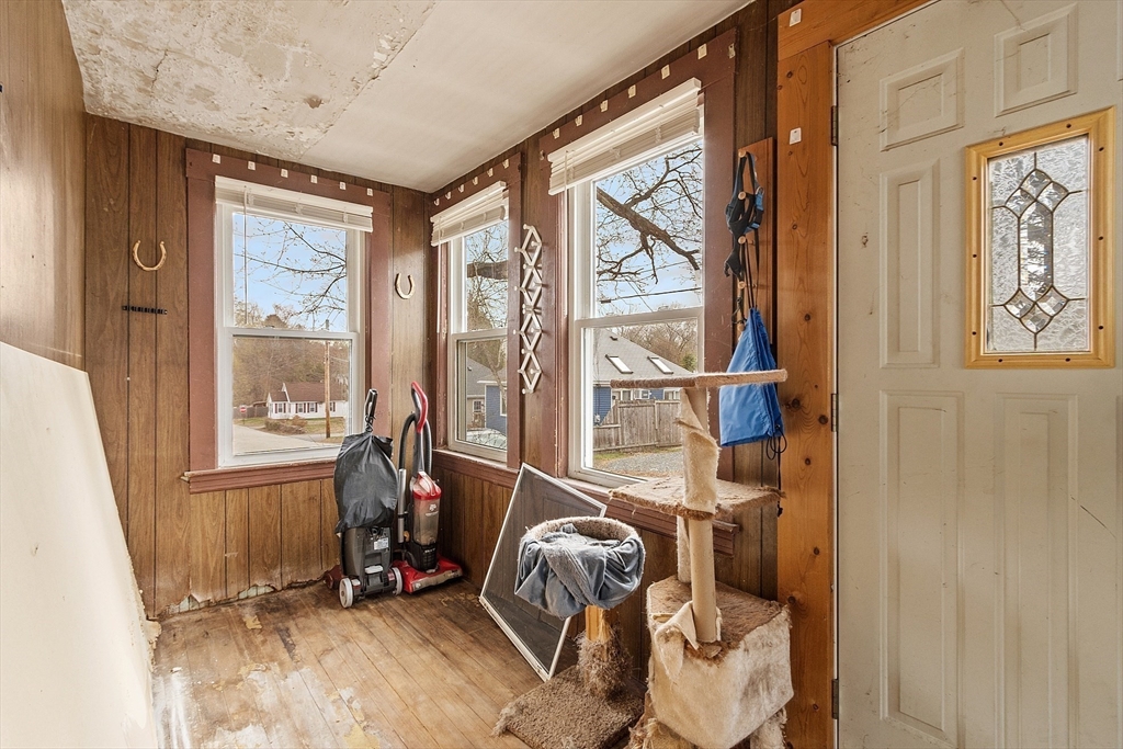 17 Prospect Street Maynard, MA 01754 - Photo 12 of 30 a room with furniture and windows