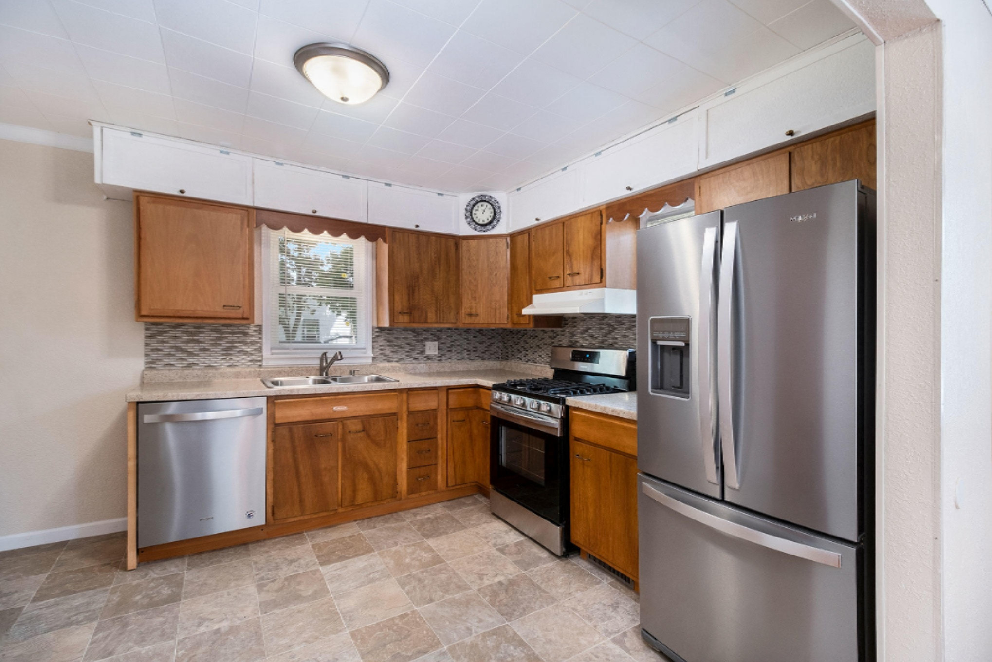 243 Reynolds Road Springfield, MI 49037 - Photo 5 of 17 _DSF9044
