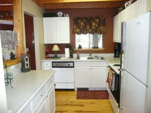 2904 Cedar Ridge Drive Overgaard, AZ 85933 - Photo 4 of 5