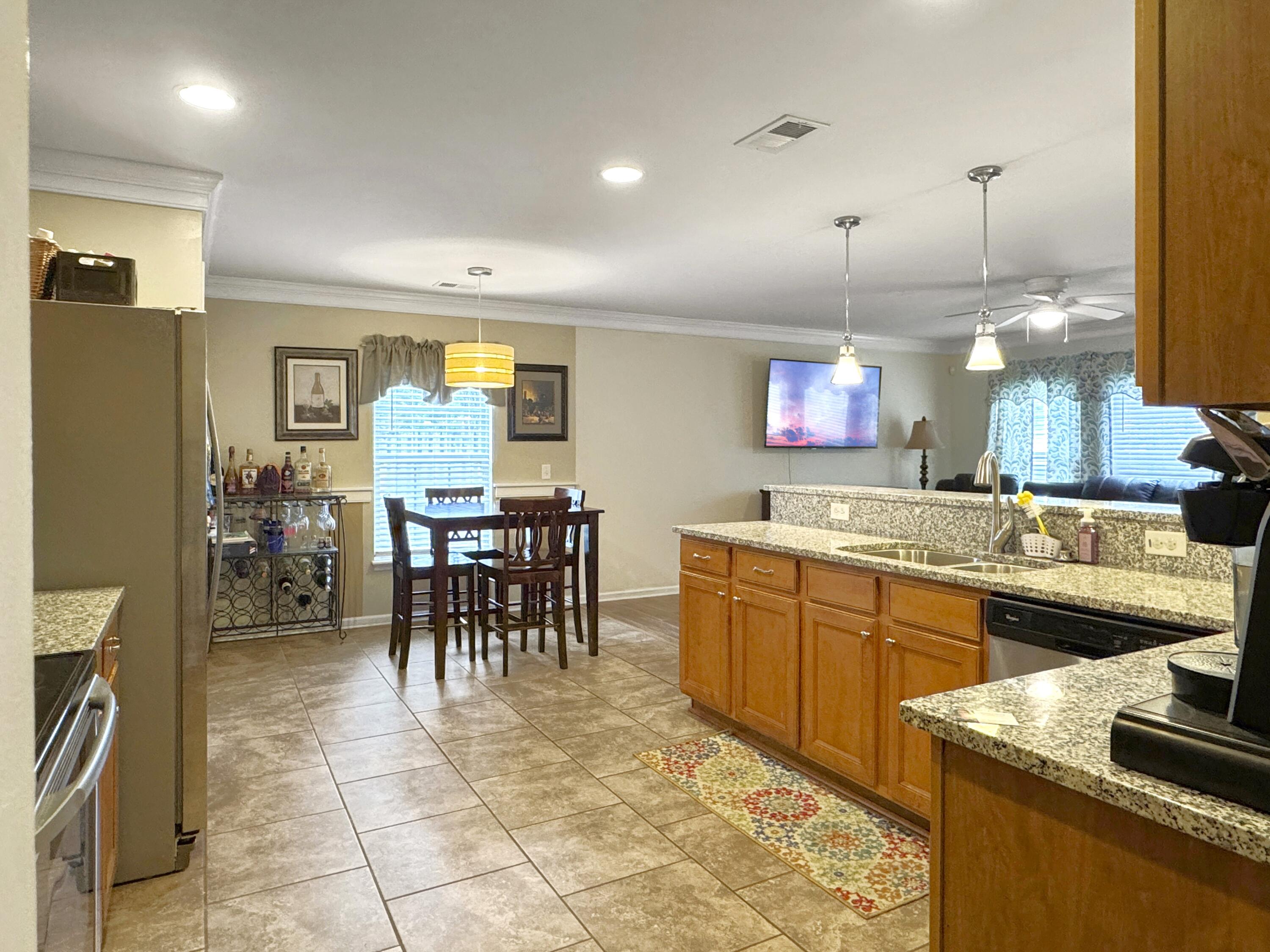 GRANITE COUNTERTOPS 2