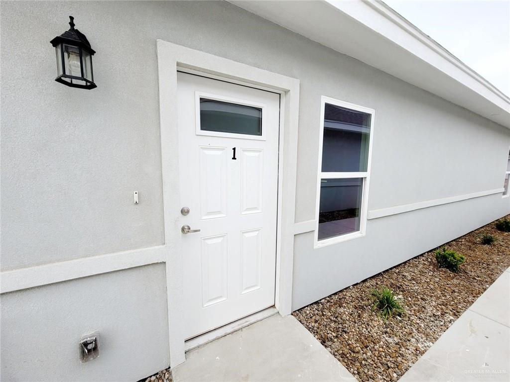 1805 Davenport Street, Unit 1 Weslaco, TX 78596 - Photo 4 of 20 a view of an entryway