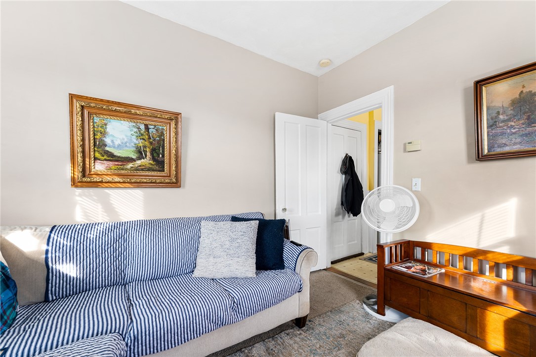 2 Chilton Street Bristol, RI 02809 - Photo 25 of 48