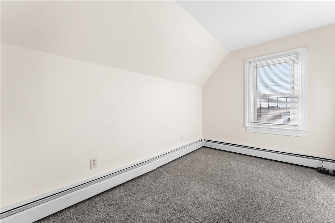 2 Chilton Street Bristol, RI 02809 - Photo 40 of 48