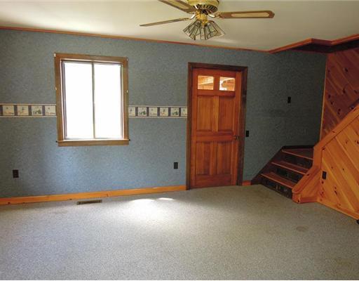 182 Roque Bluffs Road Jonesboro, ME 04648 - Photo 7 of 25 Living Room.